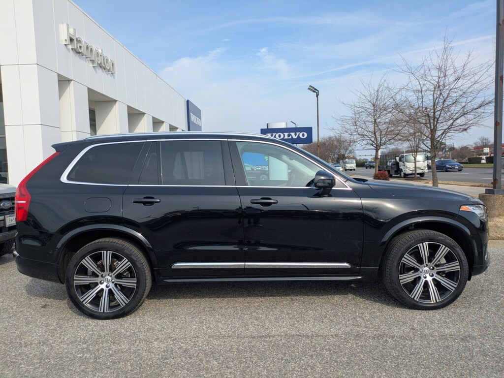 New 2025 Volvo XC90 plug-in hybrid T8 Ultra 7-Seater SUV