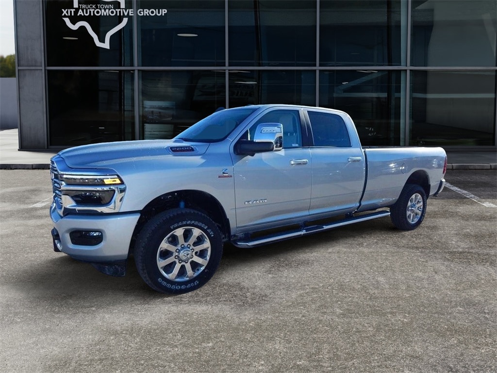 2026 RAM 2500 Laramie - Photo 7