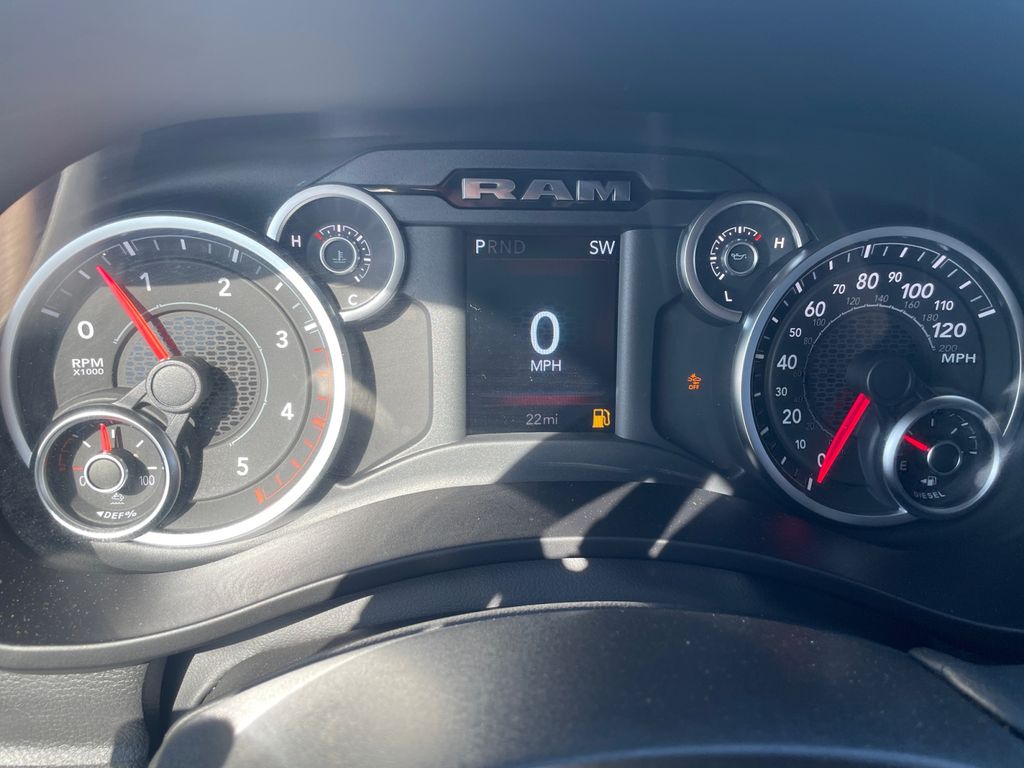 2026 RAM 3500 Tradesman - Photo 14