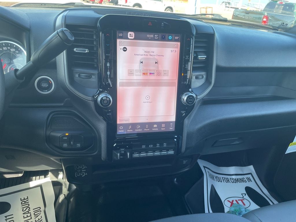2026 RAM 3500 Tradesman - Photo 15