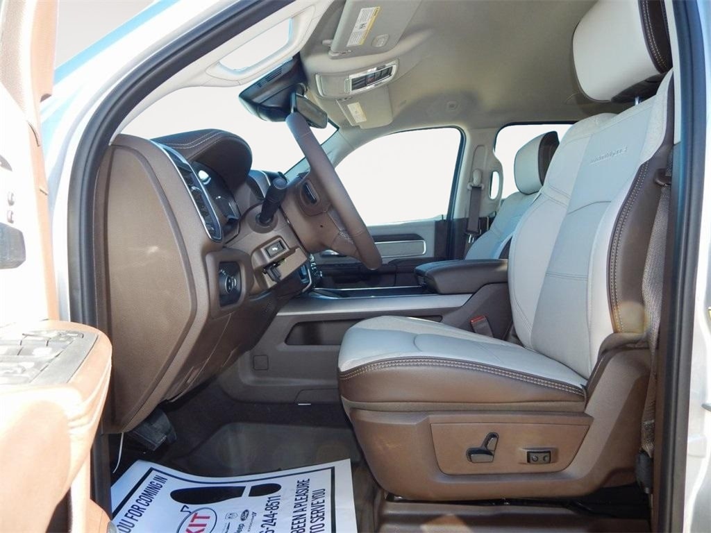 2026 RAM 2500 Laramie - Photo 10