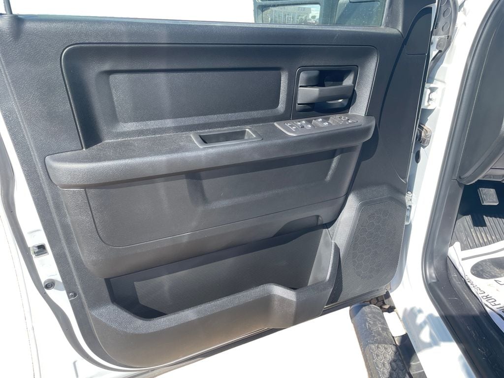 2026 RAM 3500 Tradesman - Photo 11