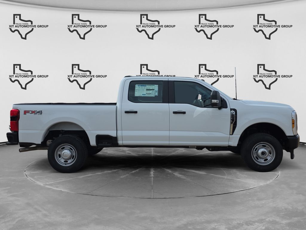 2026 Ford F-250 Super Duty XL - Photo 2