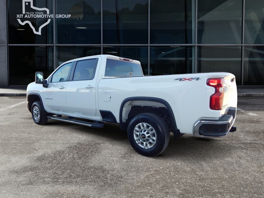 2025 Chevrolet Silverado 2500HD LT - Photo 6