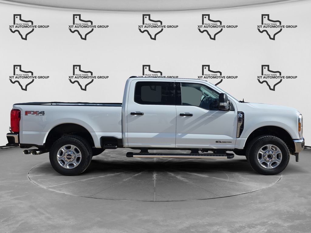 New 2026 Ford F-250SD XLT Truck Crew Cab