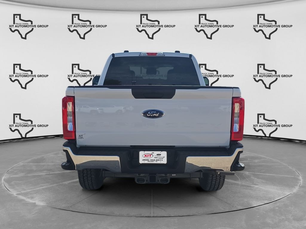 New 2026 Ford F-250SD XLT Truck Crew Cab