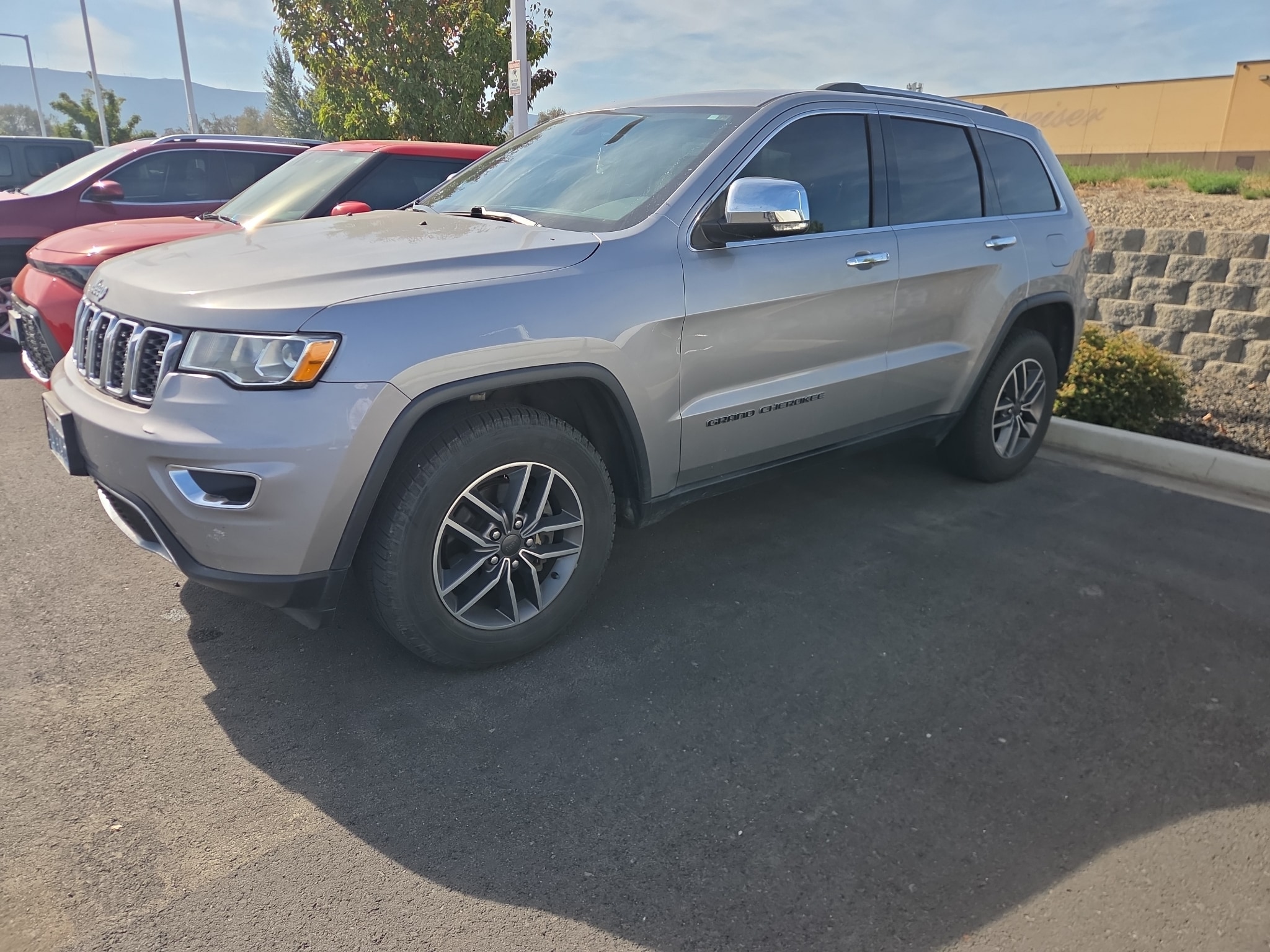 2020 Jeep Grand Cherokee