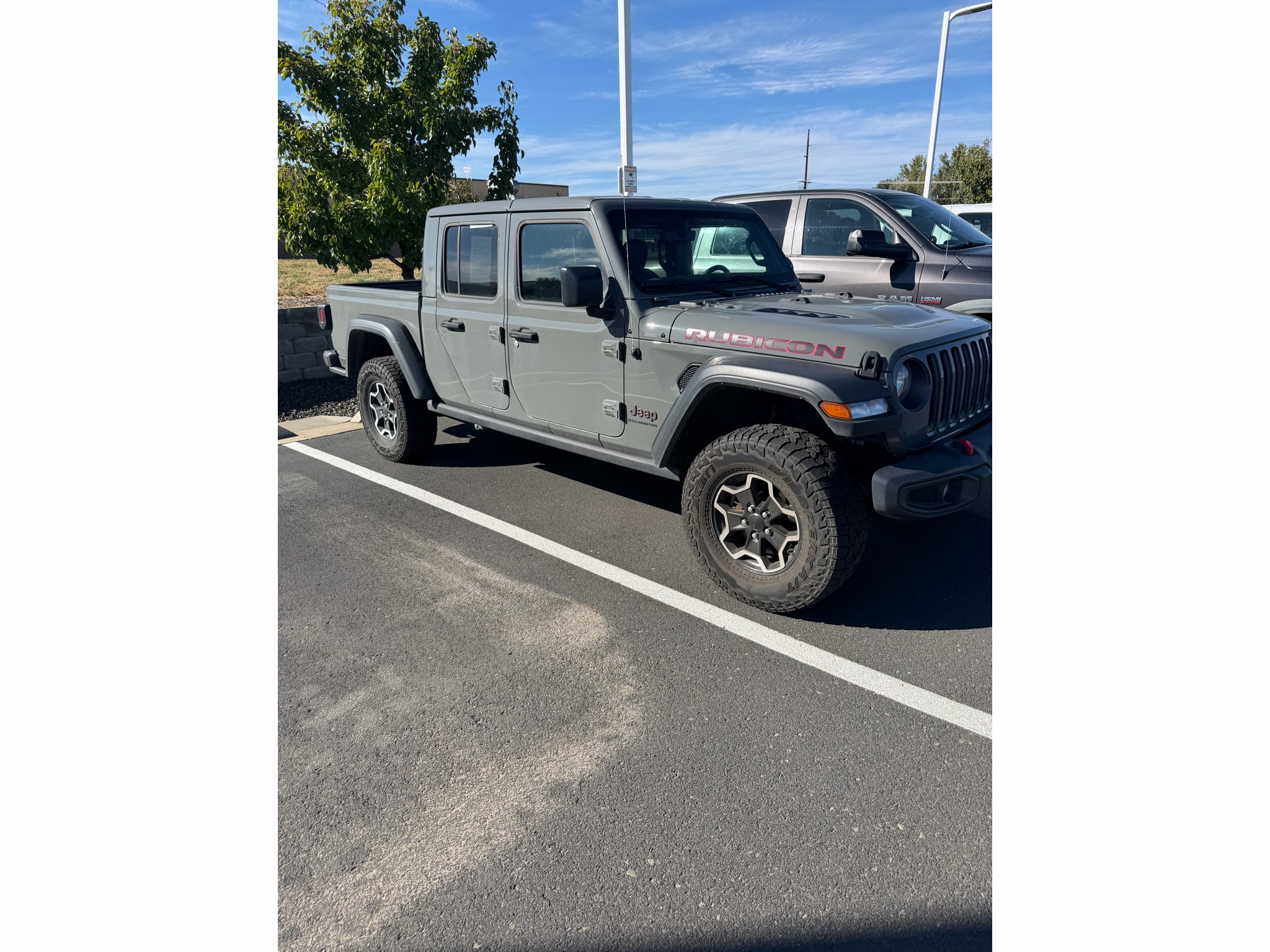 2023 Jeep Gladiator