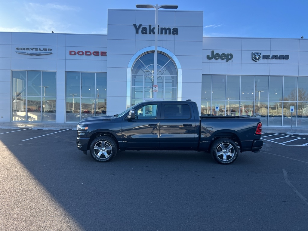 2026 RAM 1500 Pickup Express