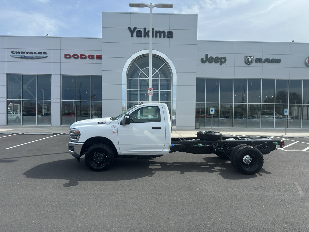 2026 RAM 3500 Chassis Cab
