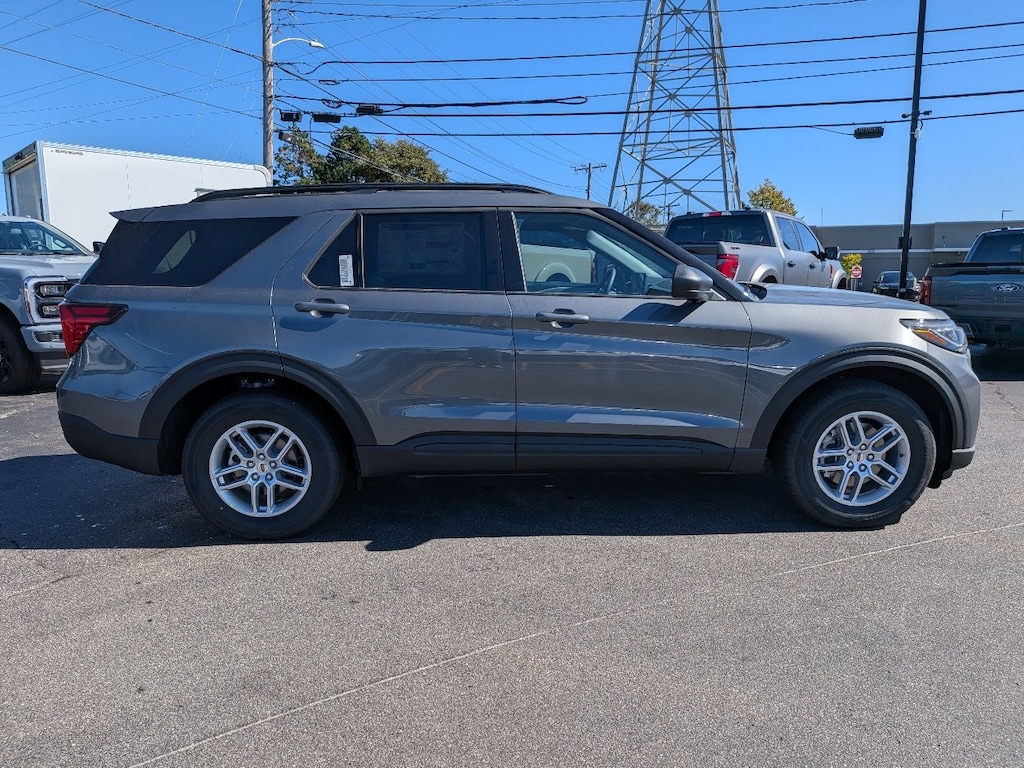 New 2027 Ford Explorer Active w/200A Pkg SUV