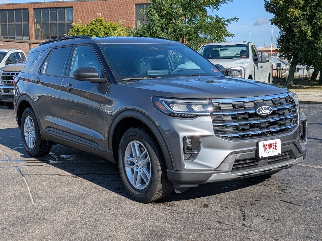 New 2027 Ford Explorer Active w/200A Pkg SUV
