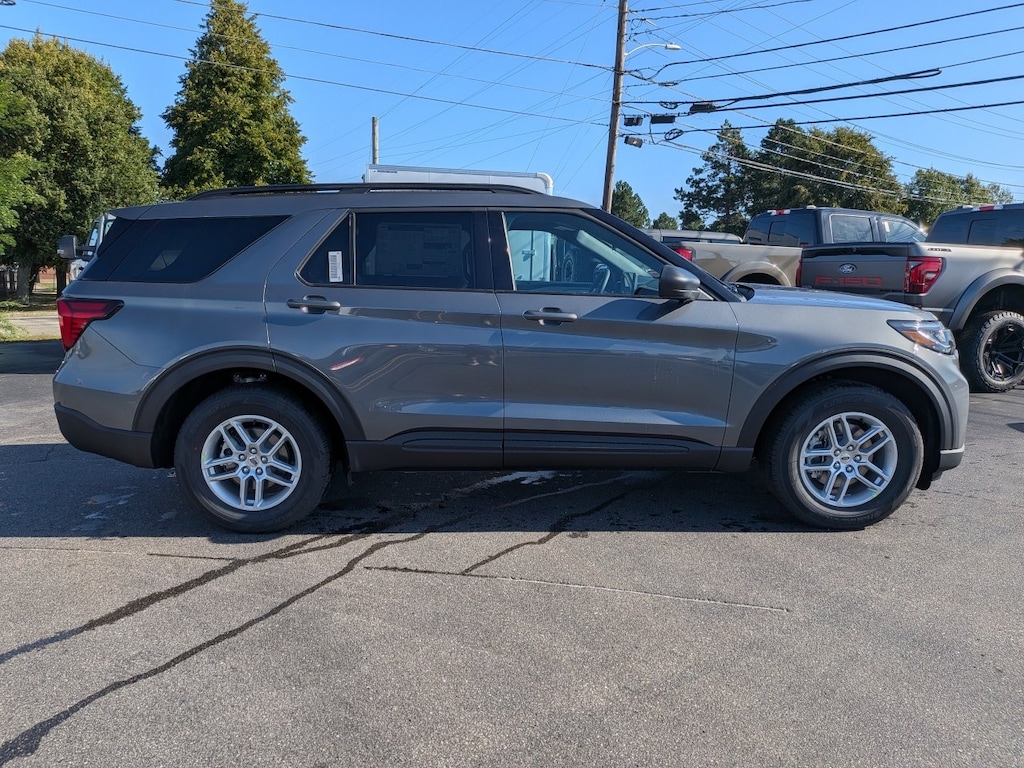 New 2027 Ford Explorer Active w/200A Pkg SUV