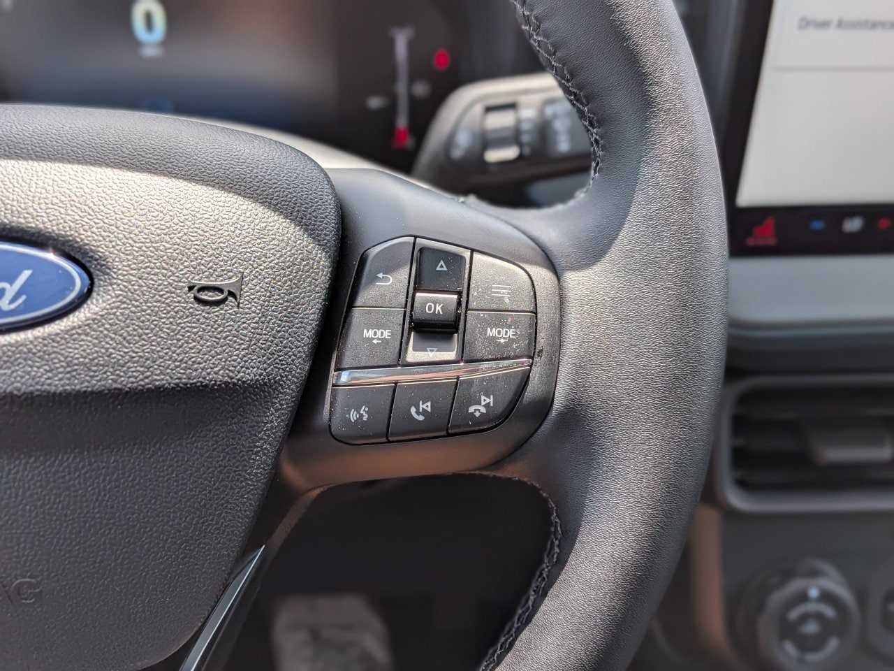 2026 Ford Maverick Lariat - Photo 34