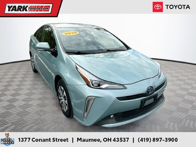 2019 Toyota Prius LE