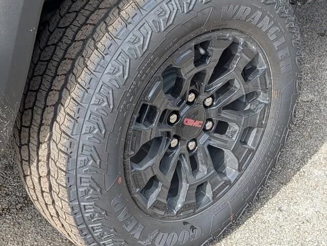 2026 GMC Canyon Elevation - Photo 7