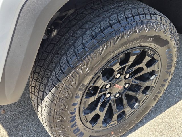 2026 GMC Canyon Elevation - Photo 8
