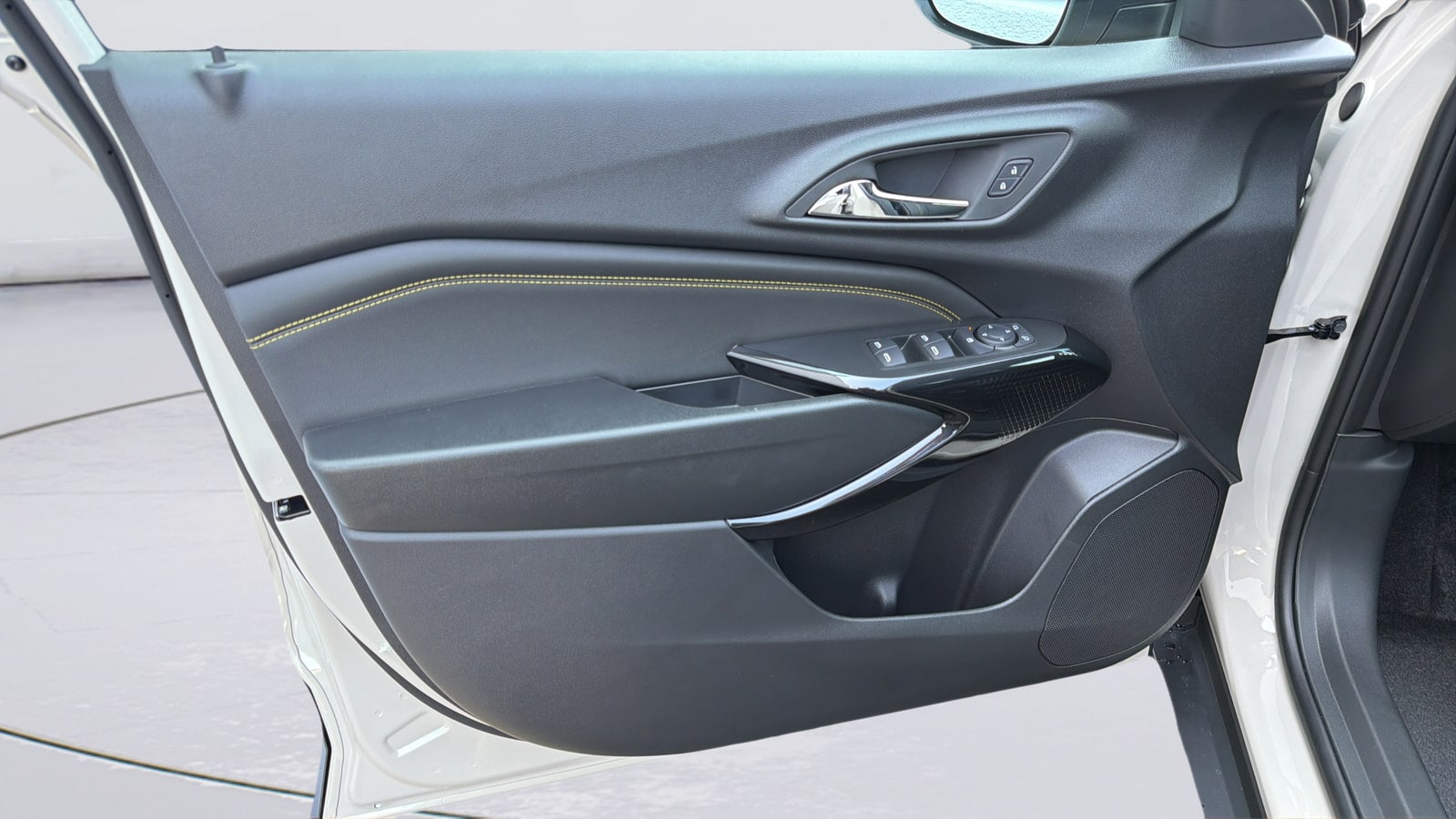 2026 Chevrolet Trax Activ - Photo 21