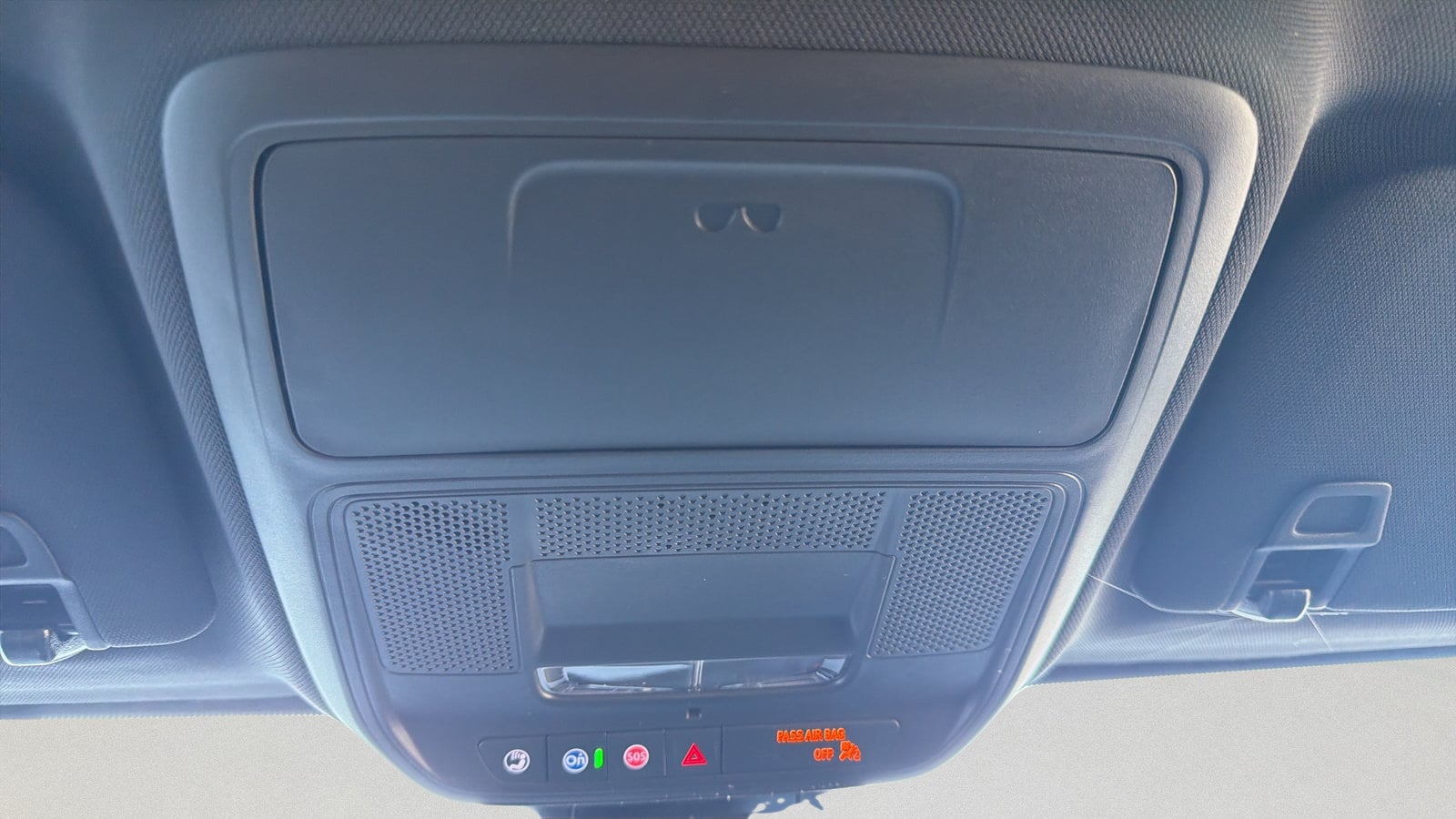 2027 Chevrolet Equinox LT - Photo 20