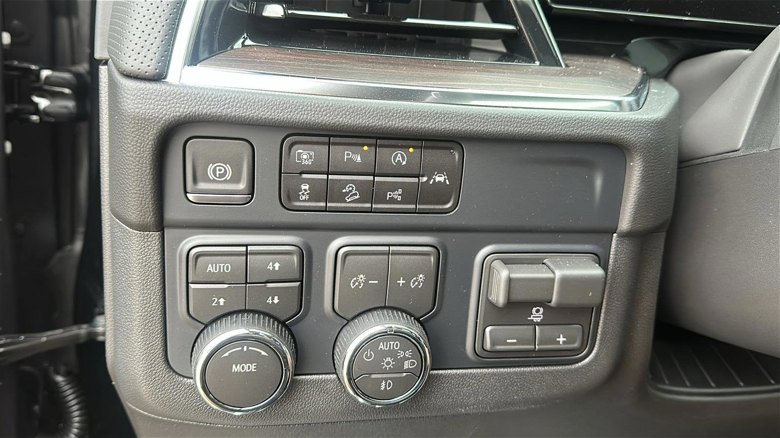 2026 Chevrolet Tahoe Premier - Photo 27