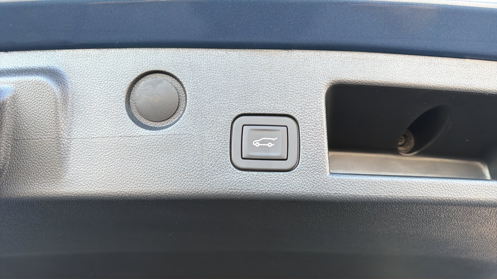 2027 Chevrolet Equinox LT - Photo 29