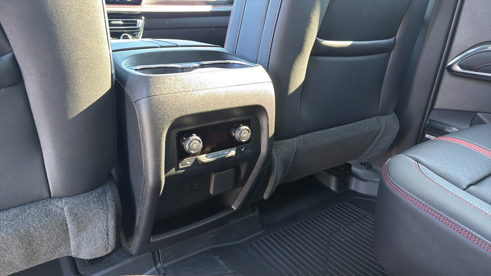 2026 Chevrolet Traverse RS - Photo 23