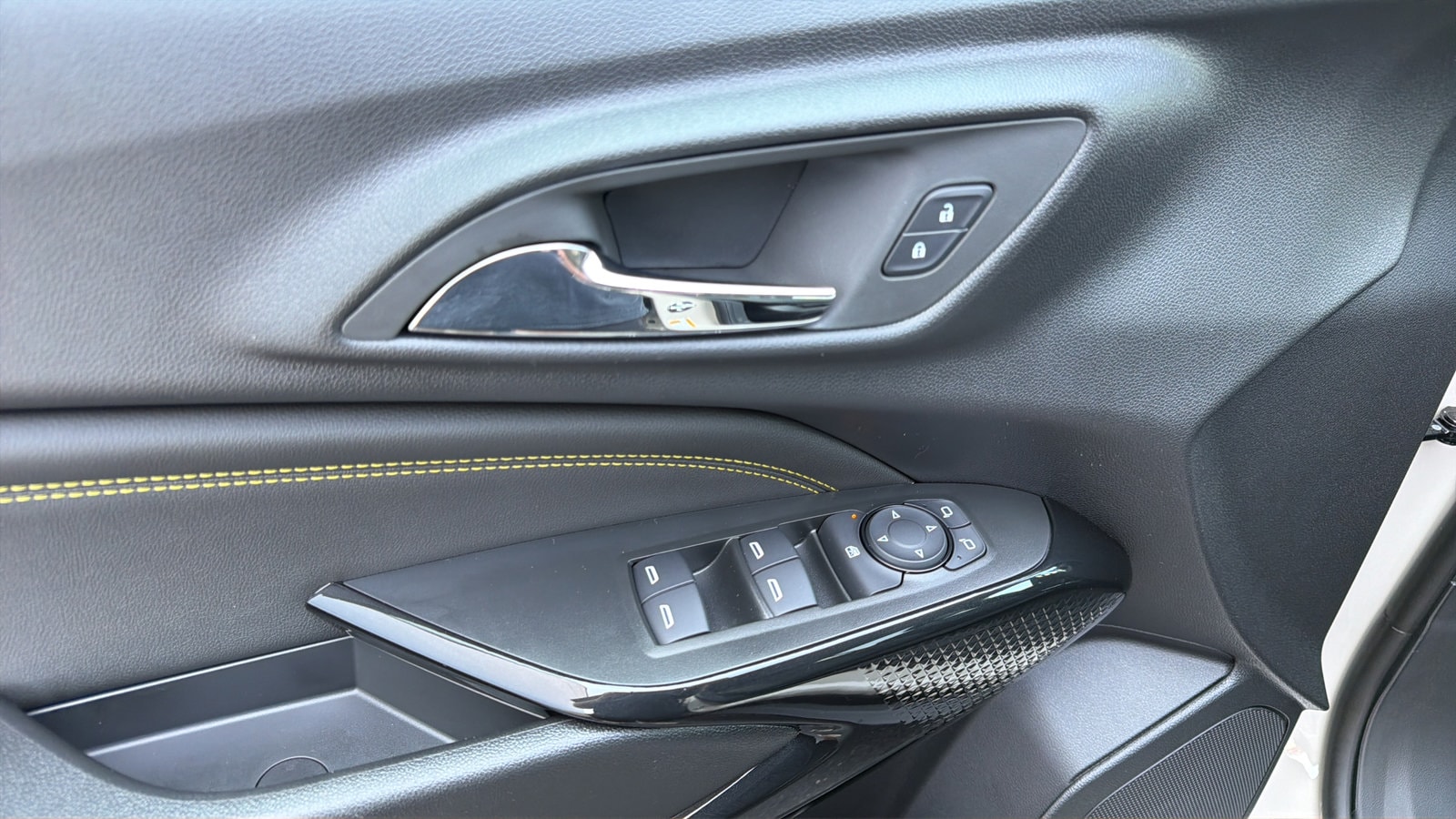 2026 Chevrolet Trax Activ - Photo 22