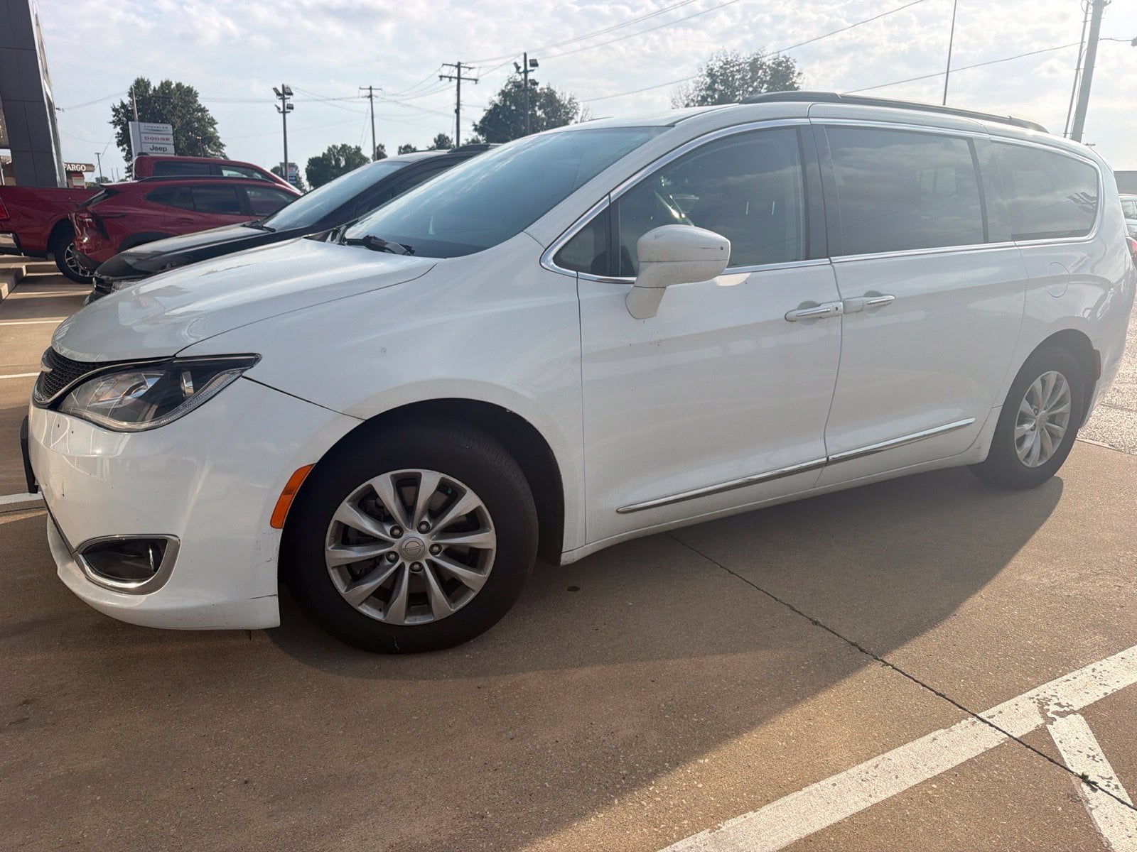 2017 Chrysler Pacifica Touring-L