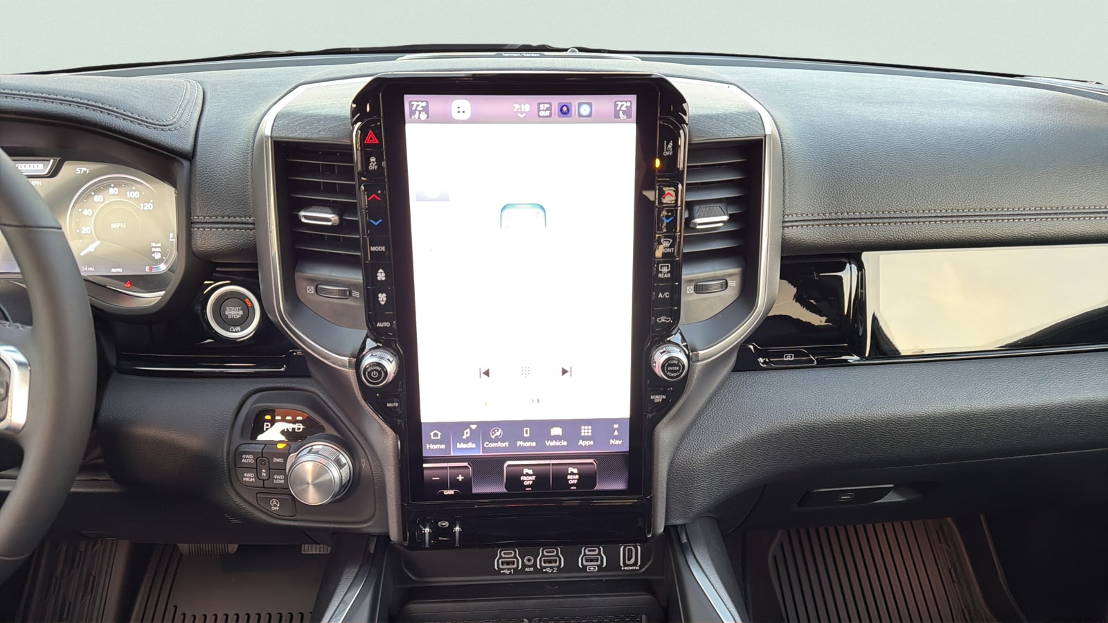 2026 RAM 1500 Laramie - Photo 13