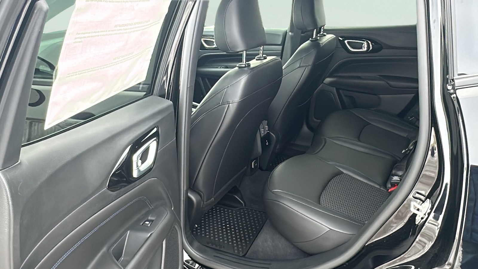 2026 Jeep Compass Latitude Altitude - Photo 25