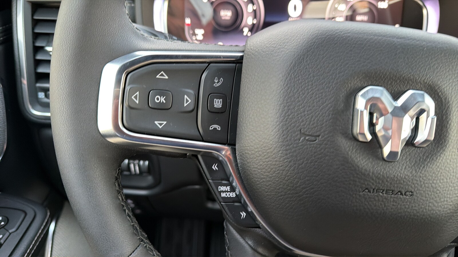 2026 RAM 1500 Laramie - Photo 17