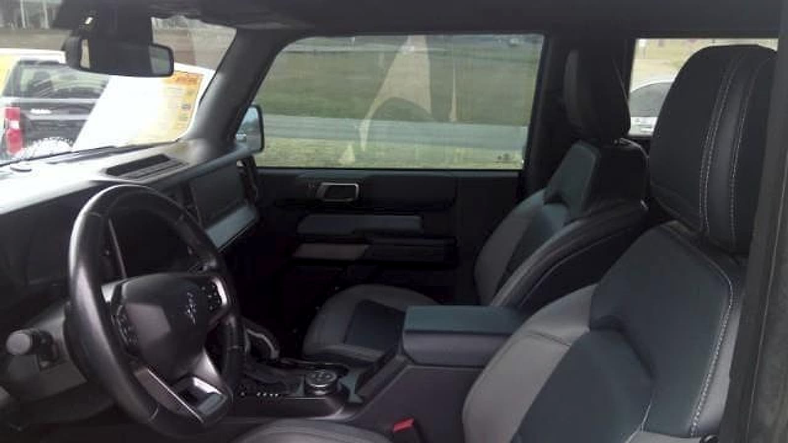 2021 Ford Bronco 2-Door First Edition - Photo 11