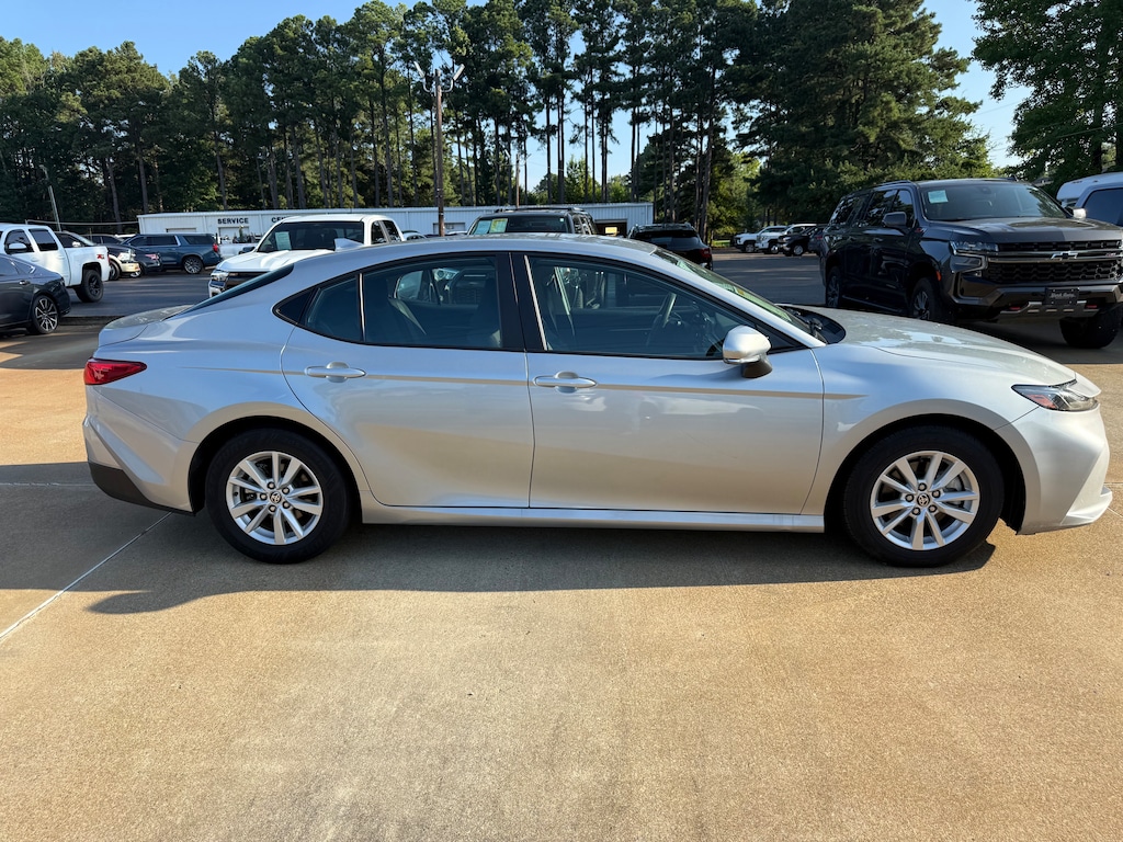 Used 2025 Toyota Camry