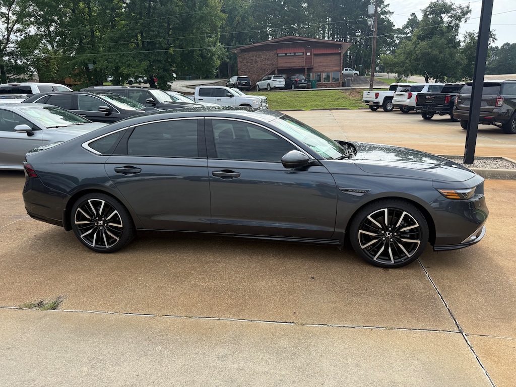 Used 2025 Honda Accord Hybrid Touring
