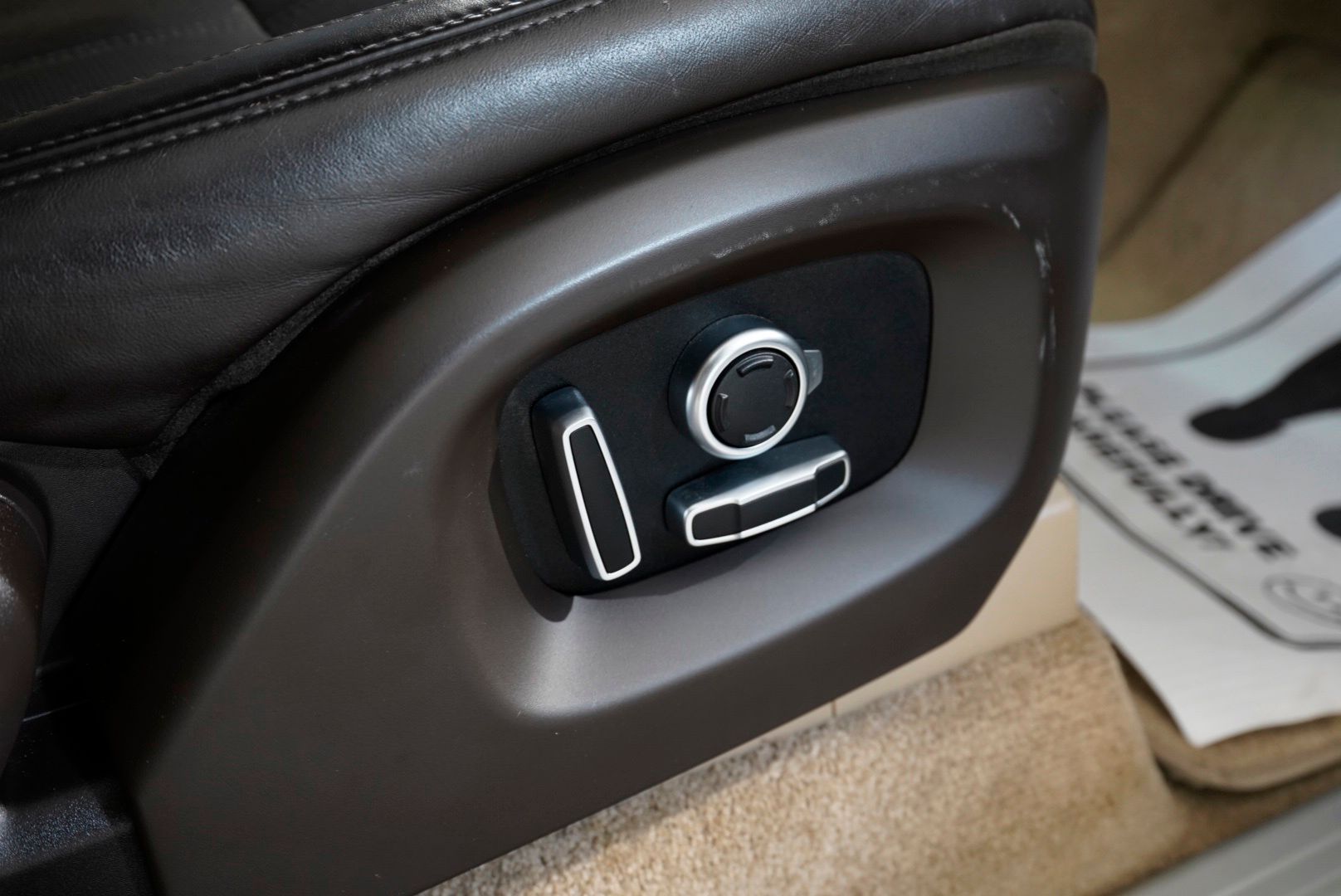 2016 Land Rover Range Rover Supercharged - Photo 53
