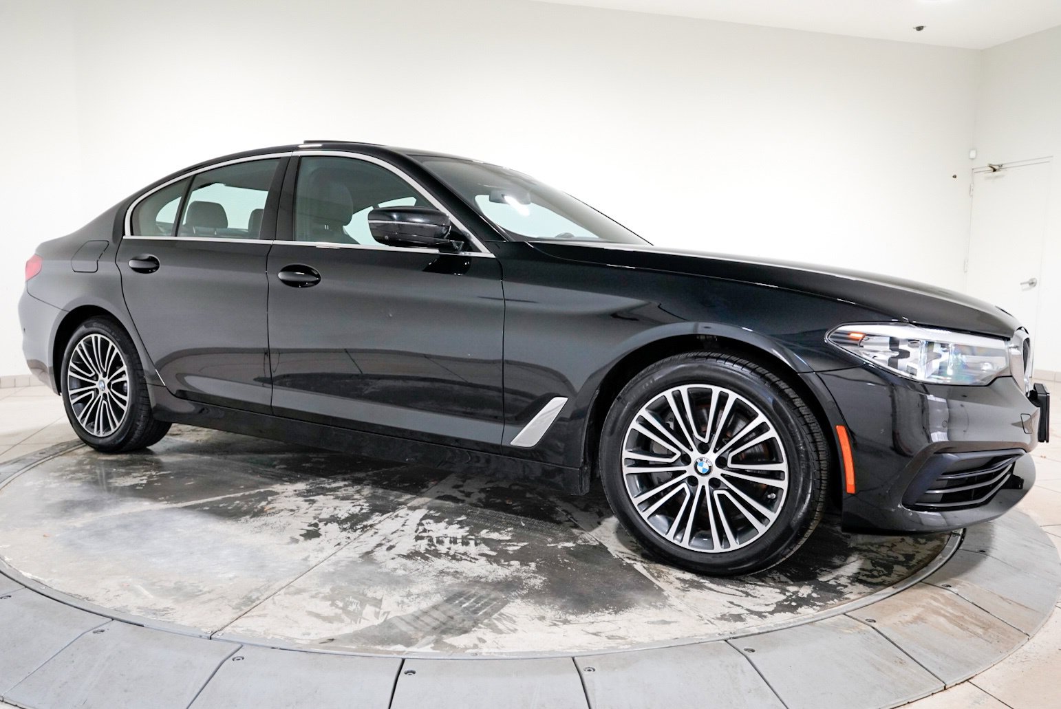 Used 2020 BMW 5 Series 540i xDrive Sedan