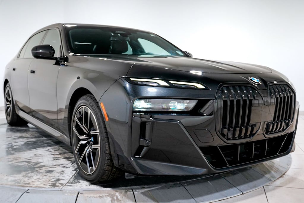 Used 2023 BMW 7 Series 740i Sedan