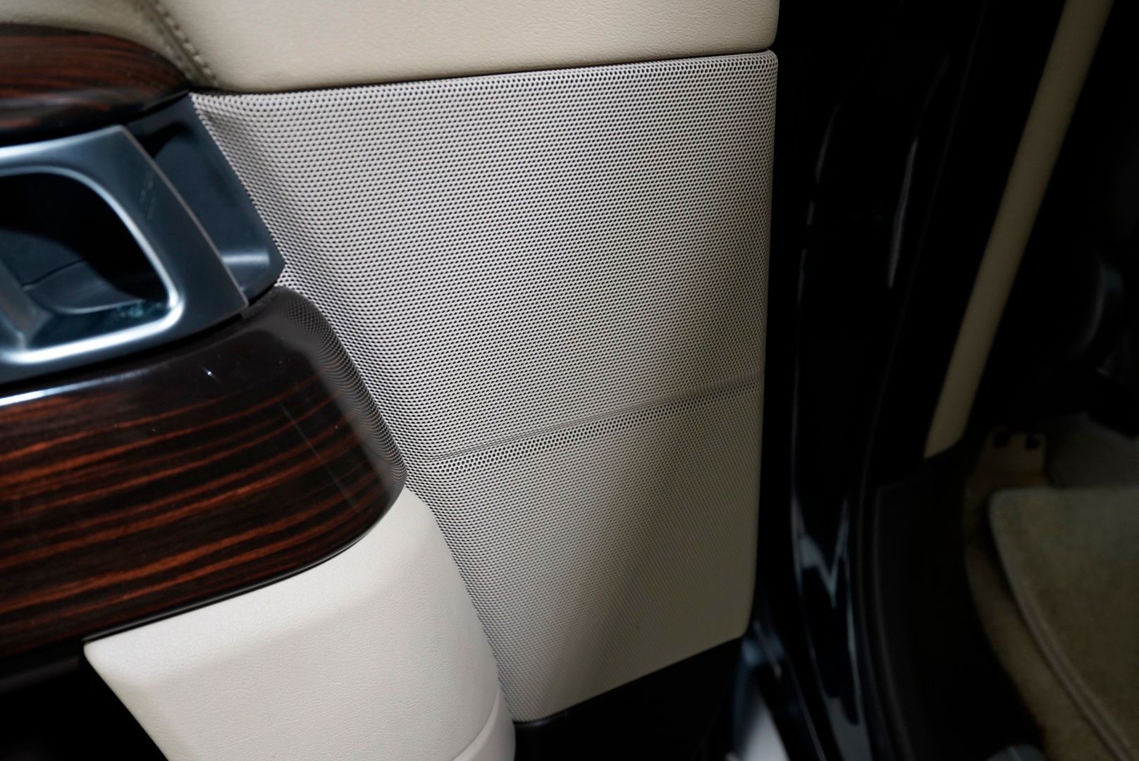 2016 Land Rover Range Rover Supercharged - Photo 35