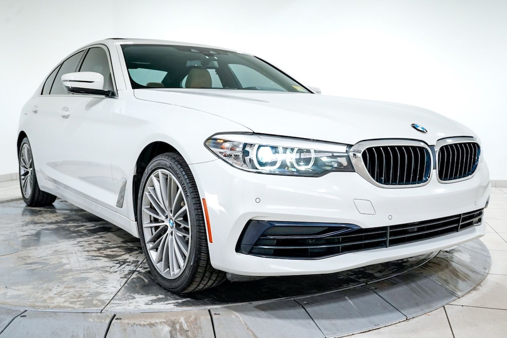 Used 2020 BMW 5 Series 530i xDrive Sedan