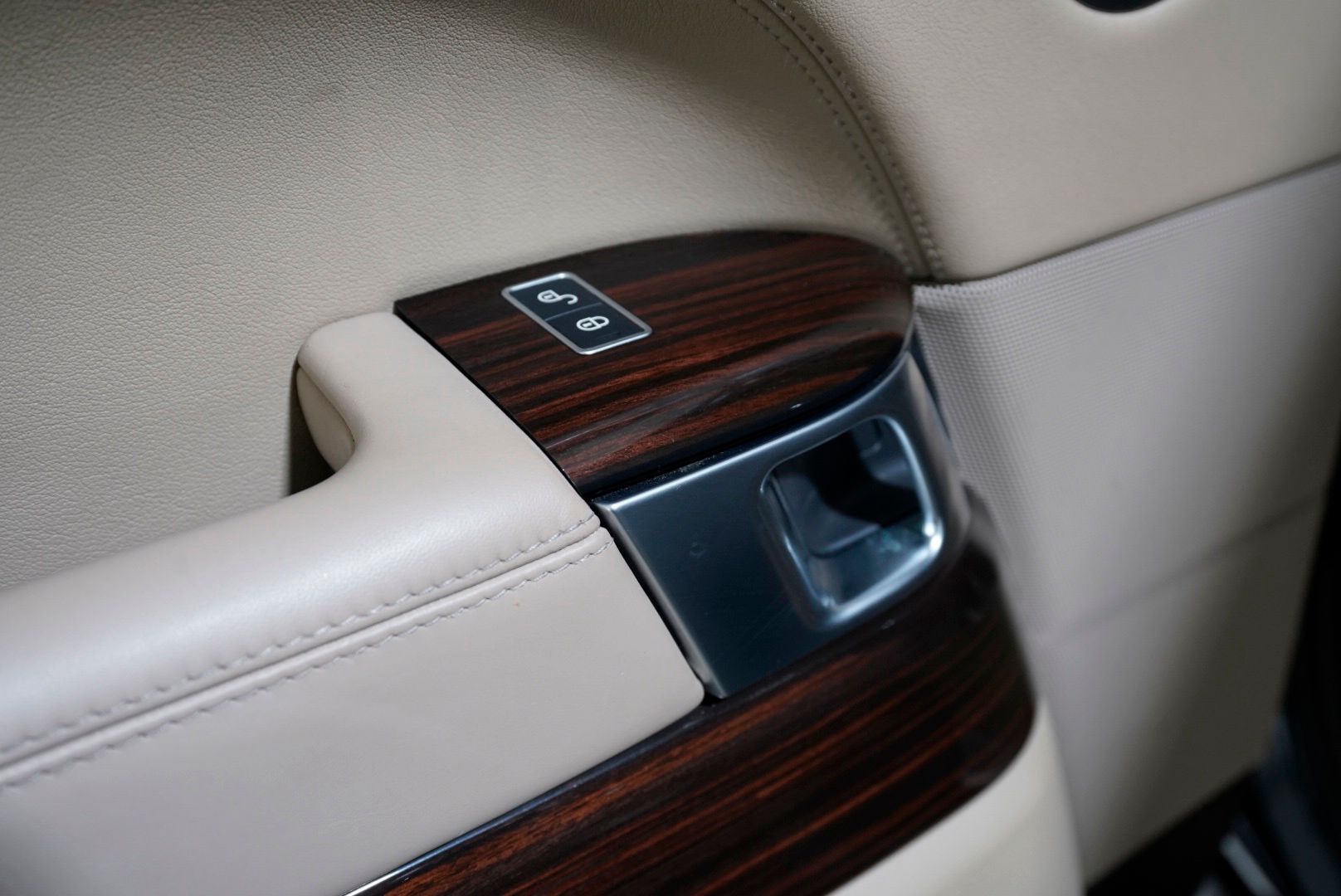 2016 Land Rover Range Rover Supercharged - Photo 34