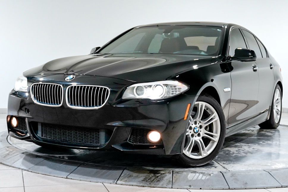 2013 BMW 5 Series 528i