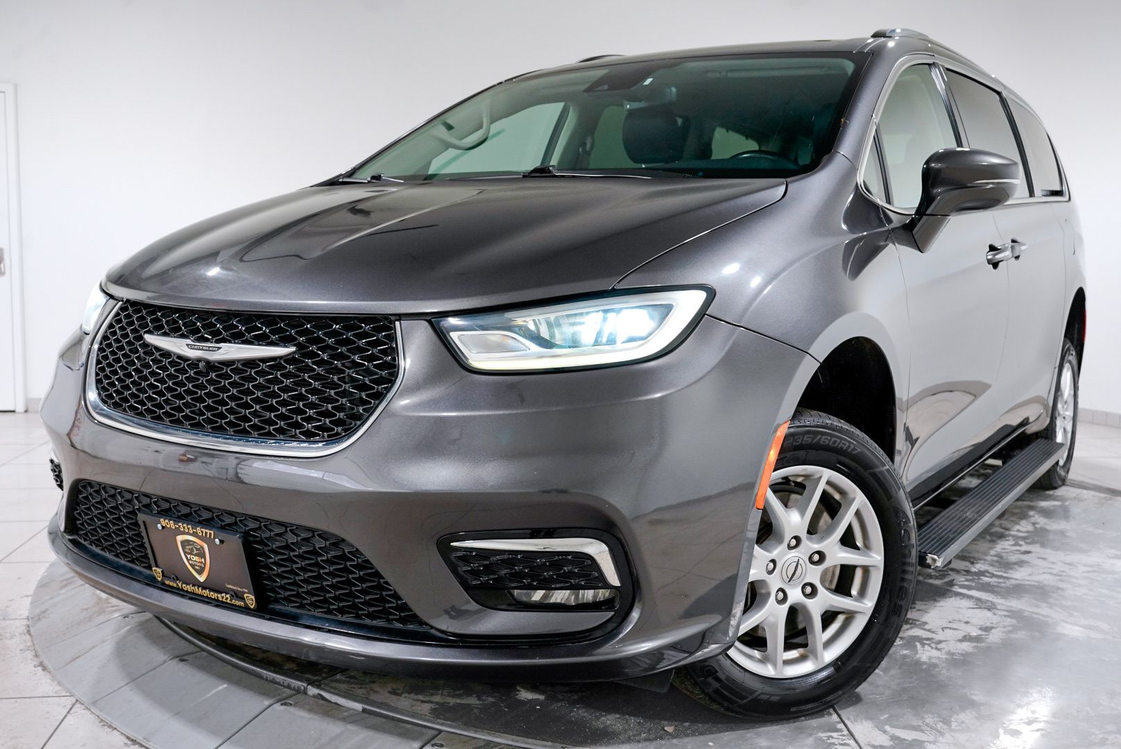 2021 Chrysler Pacifica Touring L