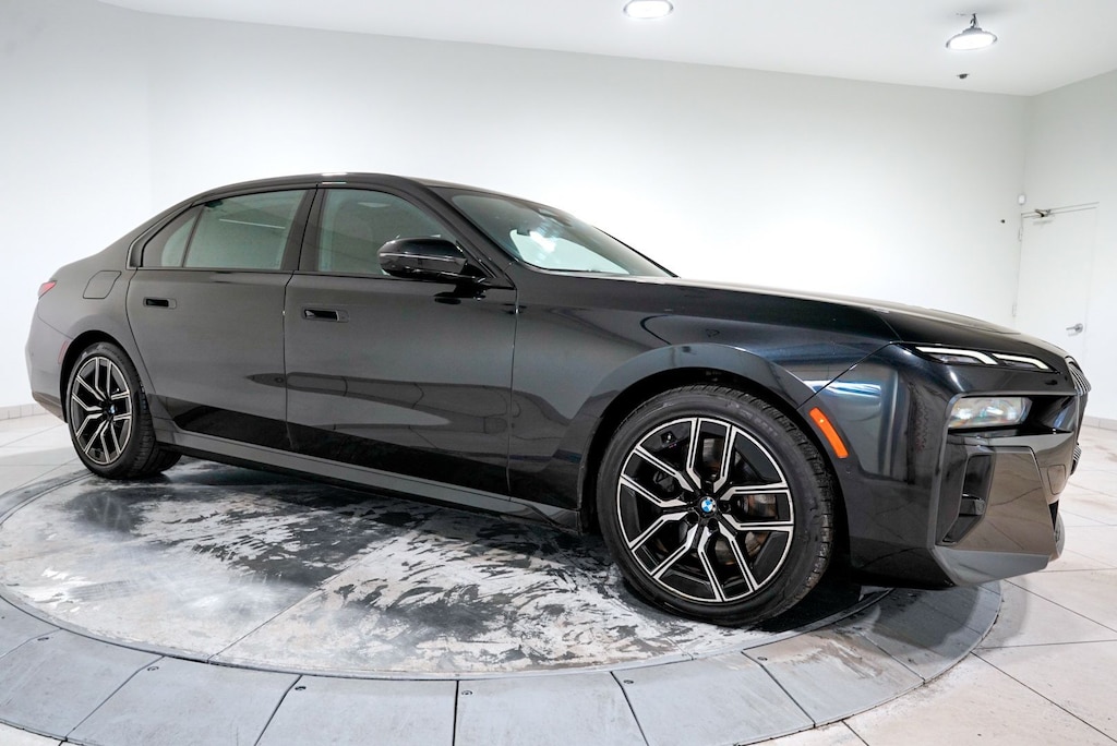 Used 2023 BMW 7 Series 740i Sedan