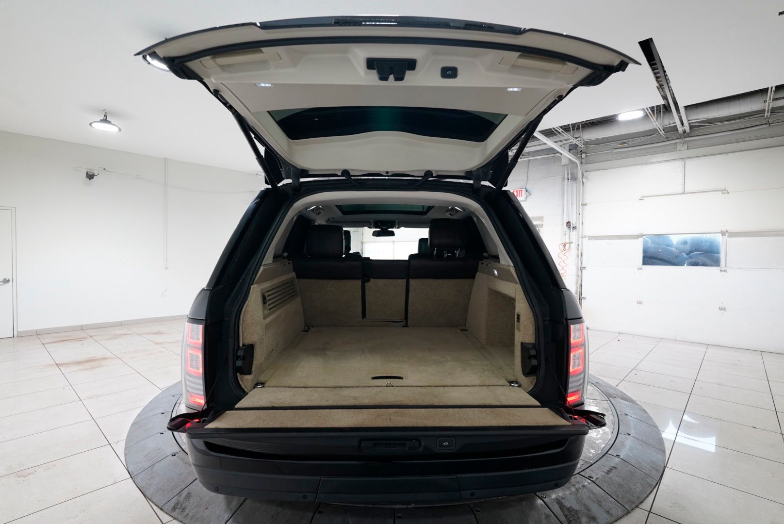 2016 Land Rover Range Rover Supercharged - Photo 37
