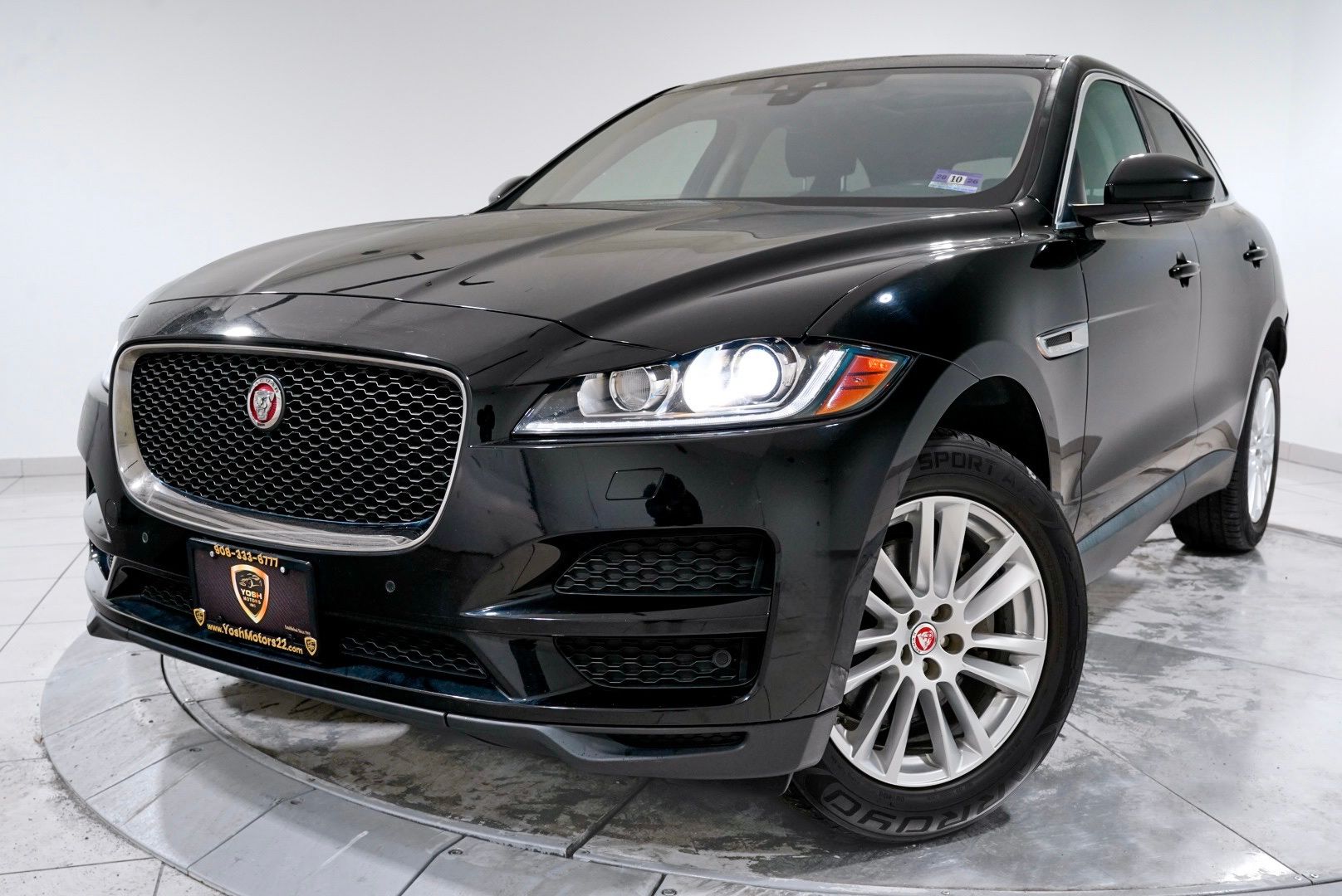 2019 Jaguar F-Pace Prestige