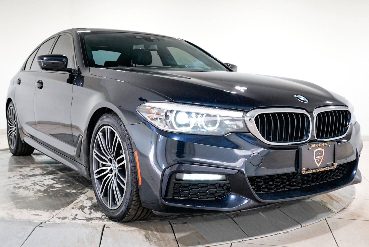Used 2019 BMW 5 Series 530i xDrive Sedan