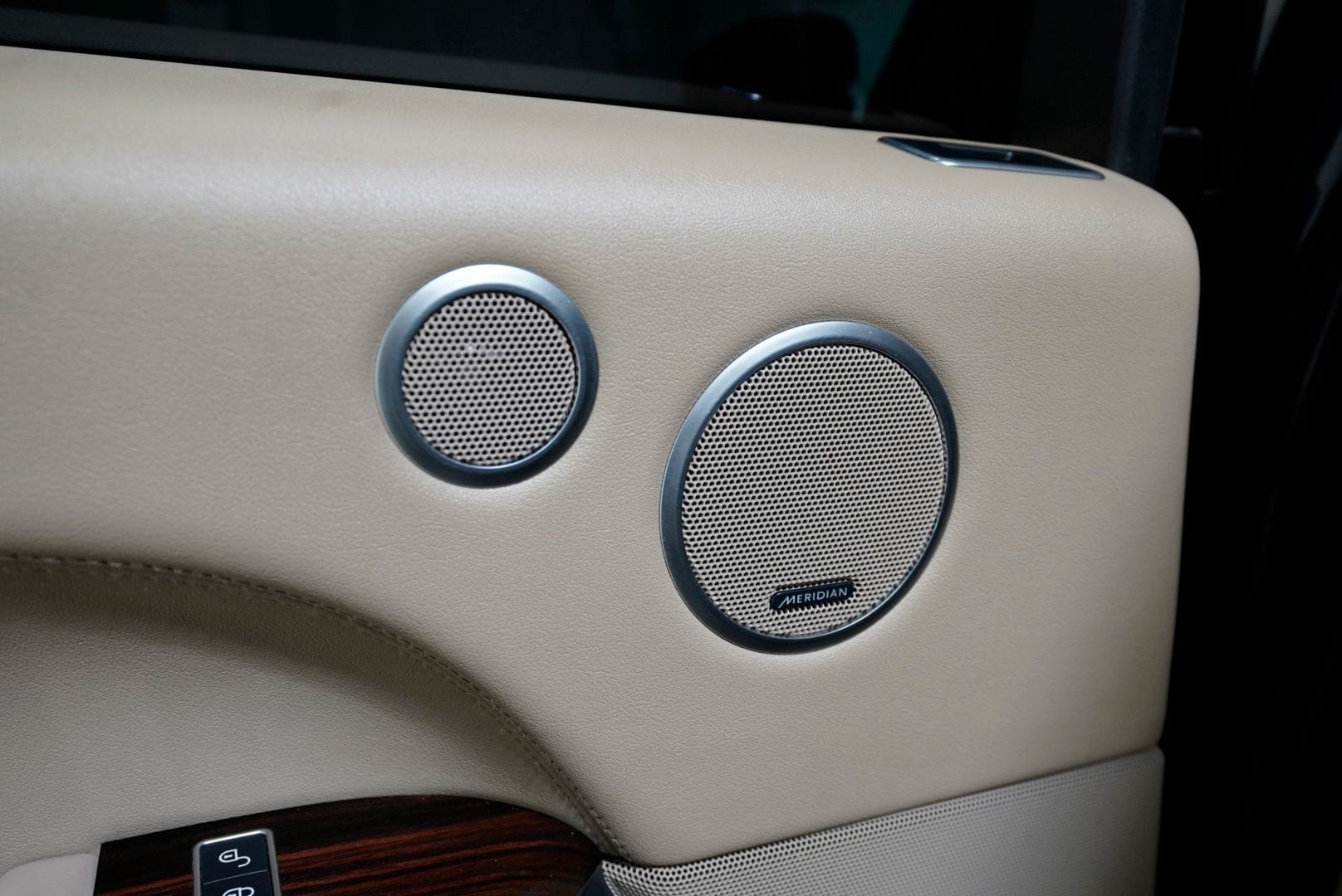 2016 Land Rover Range Rover Supercharged - Photo 33