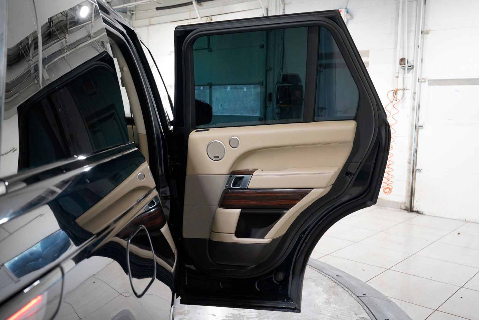 2016 Land Rover Range Rover Supercharged - Photo 40