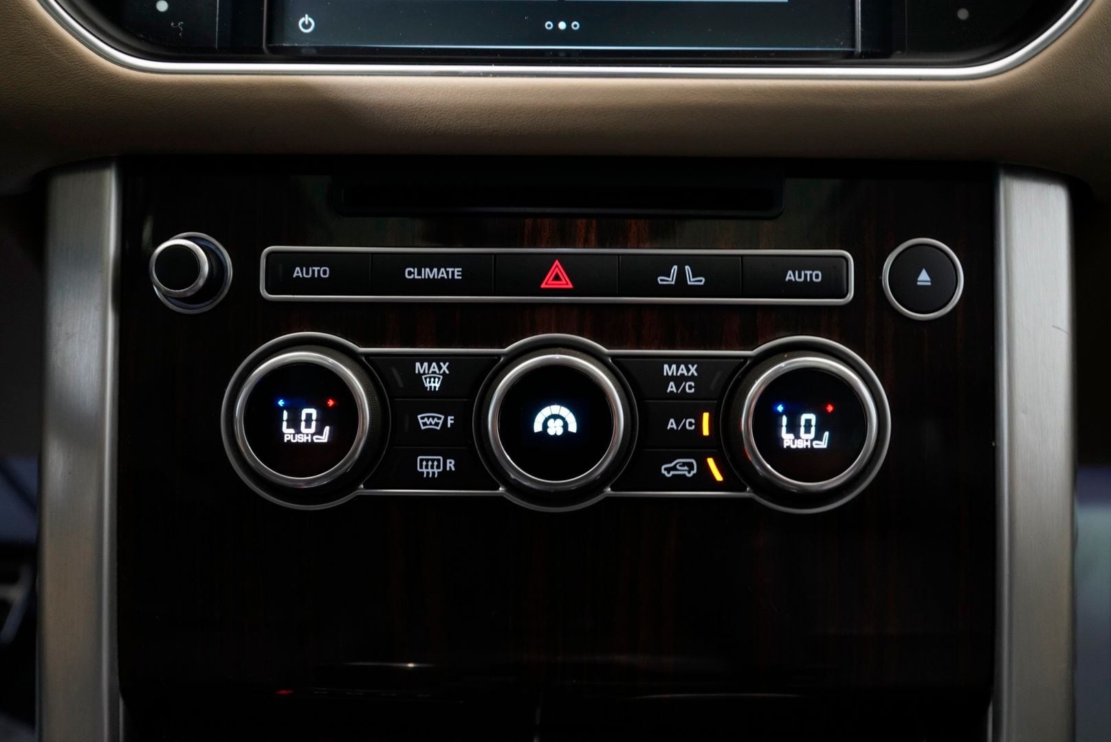 2016 Land Rover Range Rover Supercharged - Photo 56