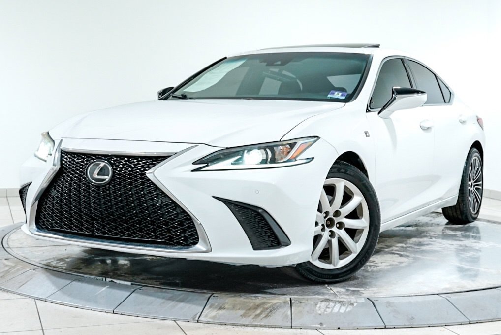 2019 Lexus ES
